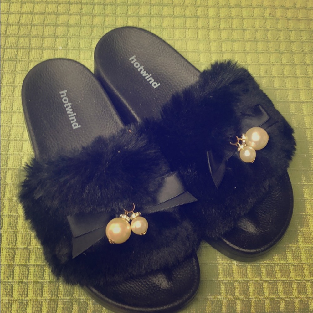 Cute fluffy slipper